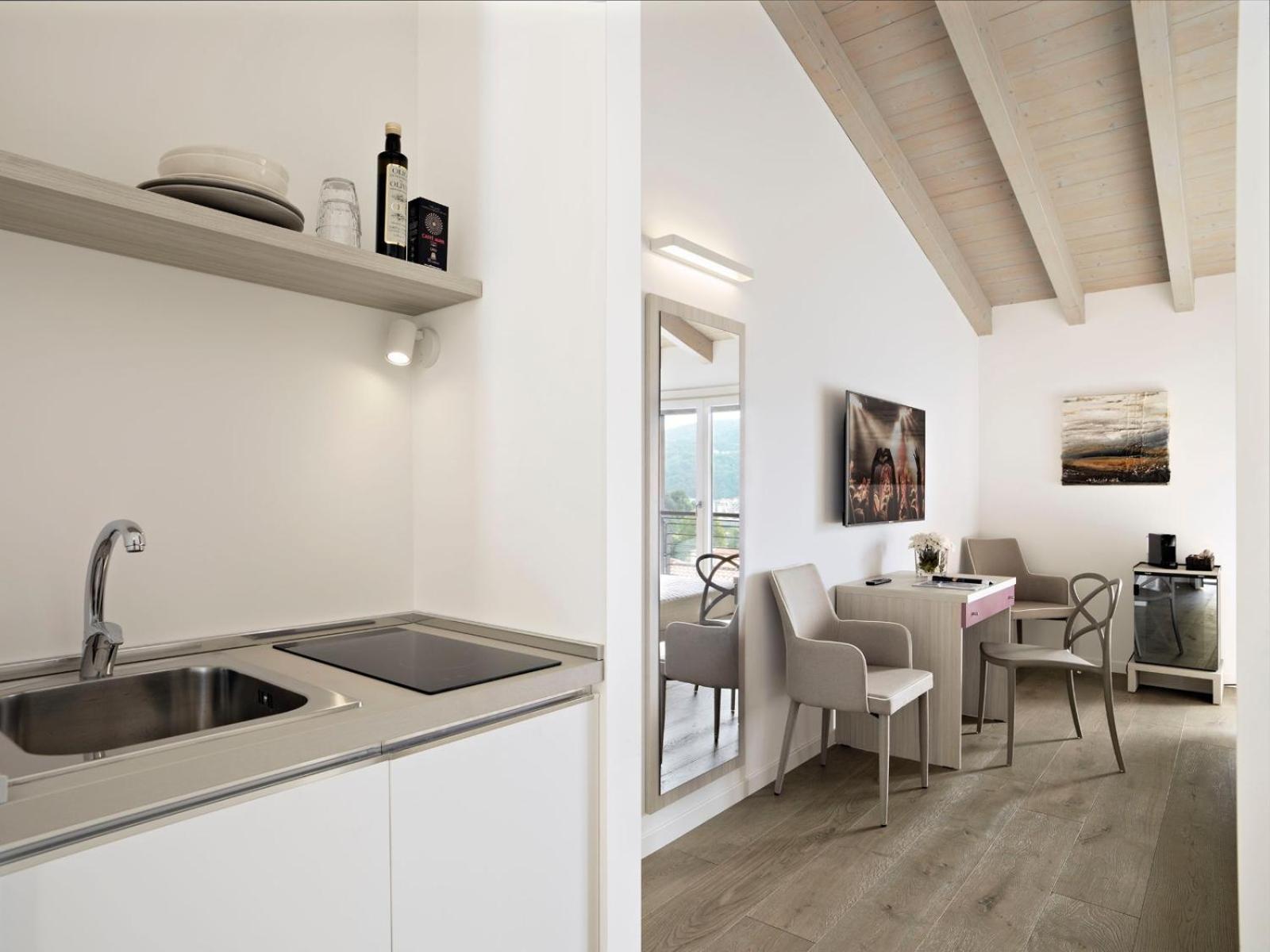 Caffe Maya Apart-hotel Maslianico